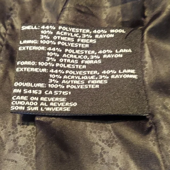 Guess Coat - Picture 8 of 12